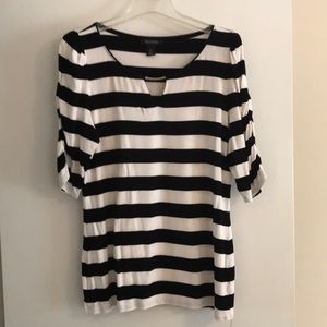 Black/White top, silver accent neckline